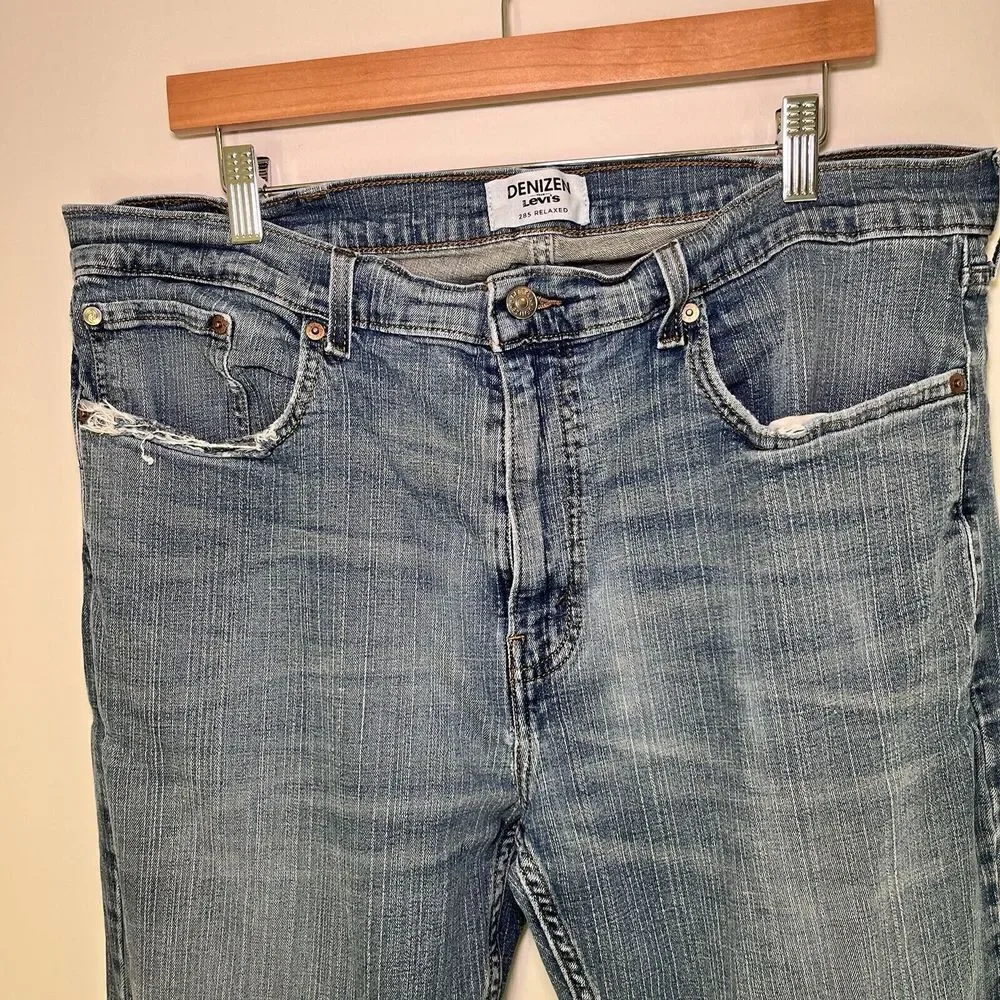 Levis these levi